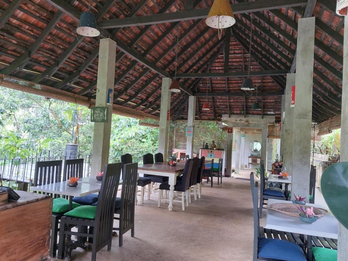 Jansen'S Bungalow Sinharaja Rainforest Retreat Kudawe Zewnętrze zdjęcie
