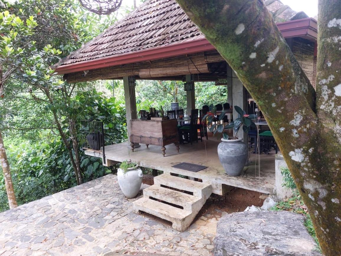 Jansen'S Bungalow Sinharaja Rainforest Retreat Kudawe Zewnętrze zdjęcie